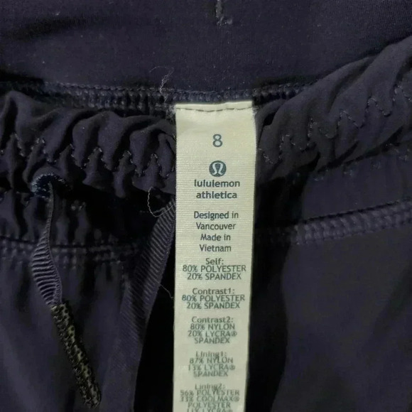 LULULEMON elastic waist joggers.  Size 8 - Picture 5 of 7